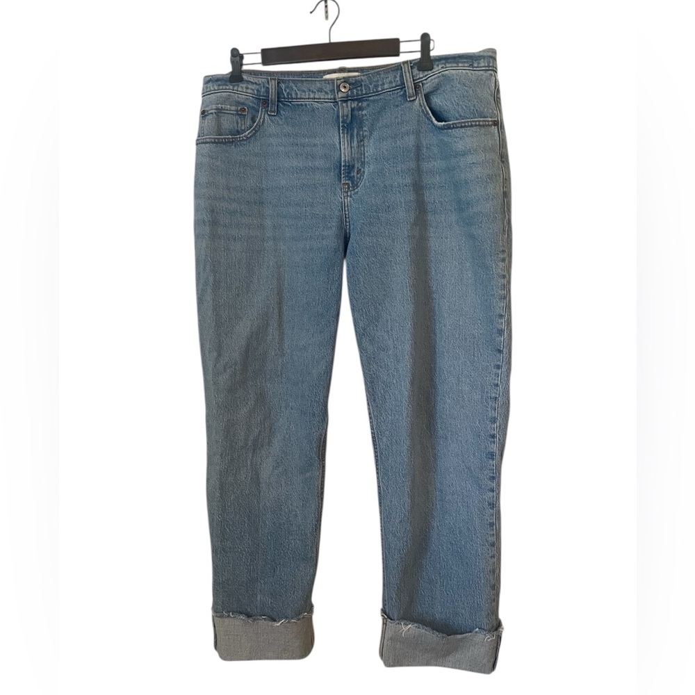 Abercrombie 90s straight mid rise